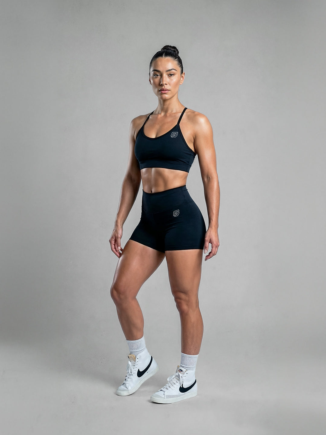 "APEX" 3IN. SHORT (BLACK)