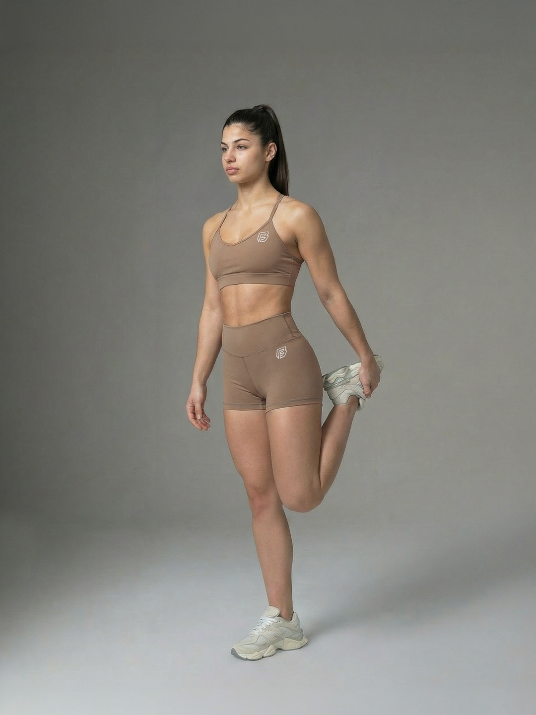 "APEX" 3IN. SHORT (MOCHA)