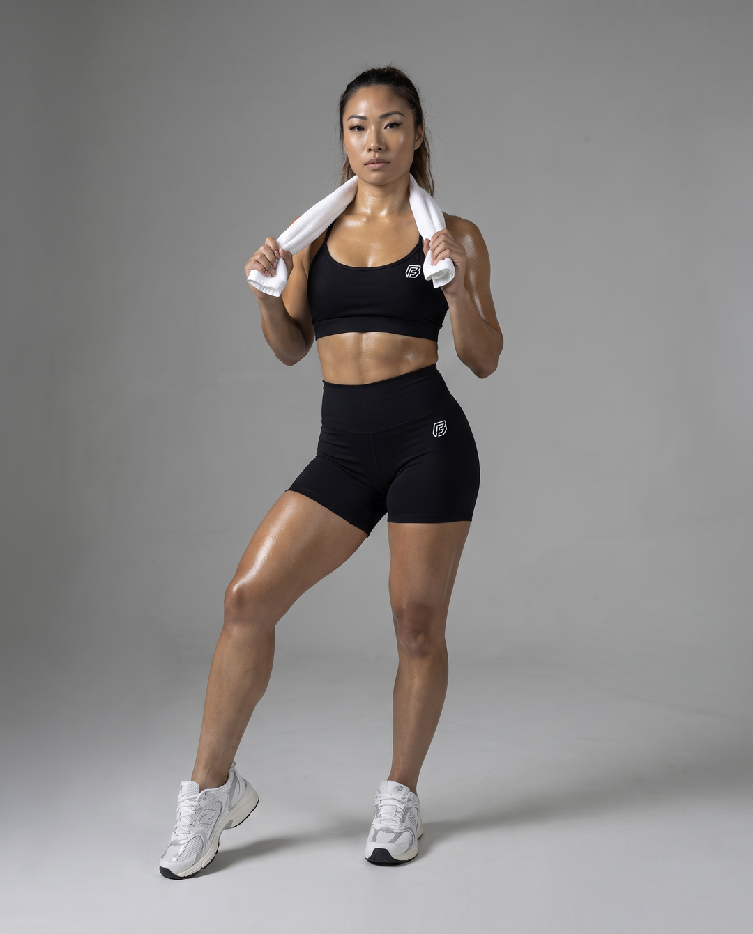 "IMPACT" 6IN. SHORT (BLACK)