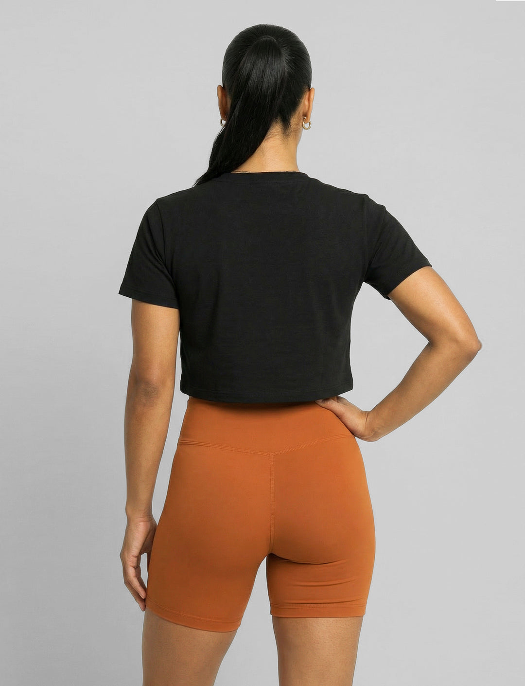 "MONO B" 6IN. SHORT (AUBURN)