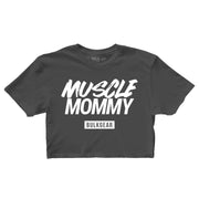 "MUSCLE MOMMY" Finisher Crop (Carbon)